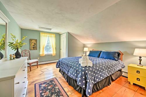Historic Farmhouse With Deck In The Catskills!