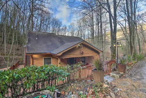 Luxury Asheville Home With Game Room, Fire Pit And Deck