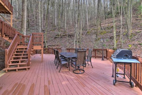 Luxury Asheville Home With Game Room, Fire Pit And Deck