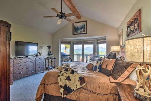 High Gravity Banner Elk Custom Chalet With Views!