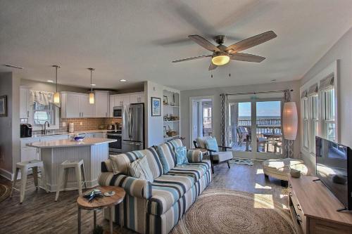41057-2 Hwy 12 Islander Condo