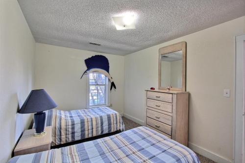 41057-2 Hwy 12 Islander Condo