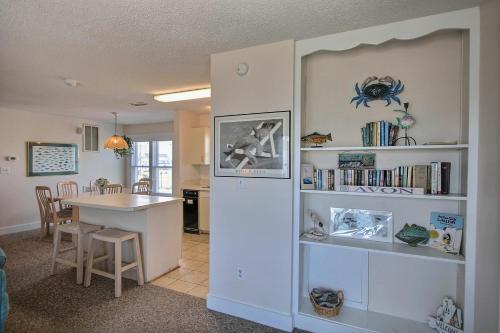 41057-2 Hwy 12 Islander Condo