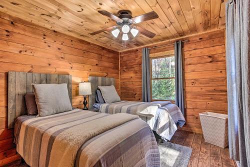 Beech Mountain Hideaway About 3 Miles To Ski Resort!