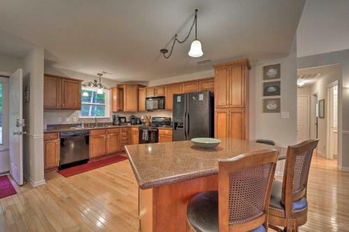 Quiet Family Home 2 Mi To Beech Mountain Resort!