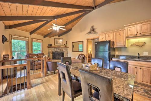 Beech Mountain Retreat With 2 Decks And Mtn View!