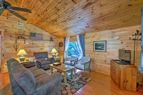 Bryson City Cabin With Fire Pit On Coopers Creek!