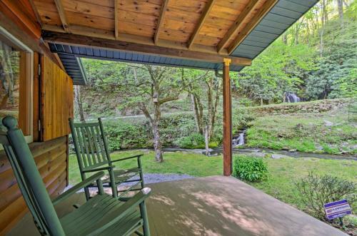 Bryson City Cabin With Fire Pit On Coopers Creek!