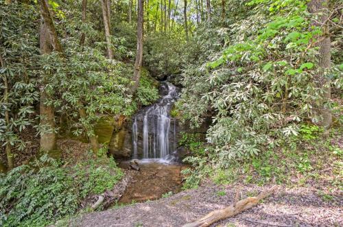 Bryson City Cabin With Fire Pit On Coopers Creek!