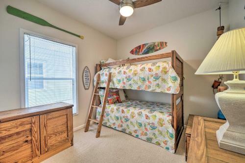 Apartamento Carolina Beach Condo With Deck Steps To Shore!