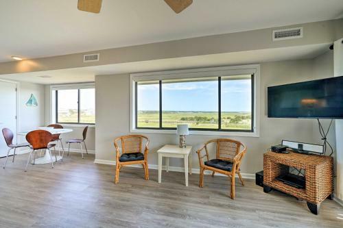 Apartamento Carolina Beach Home With Views And Pool Access!