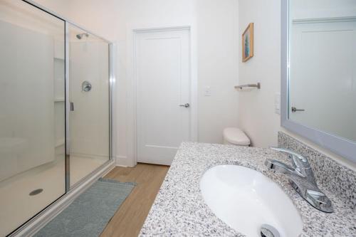 Apartamento Viagem Delightful 1br Bright With Balcony