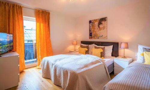 Hostal Pension Chalet Schott