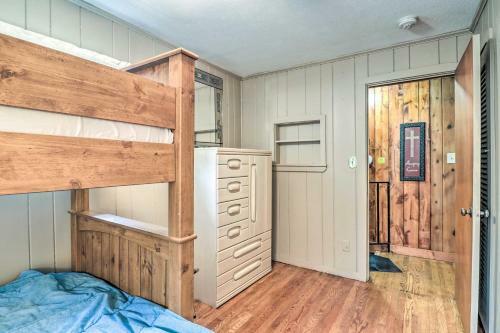 Maggie Valley Retreat With Hot Tub And Fire Pit!