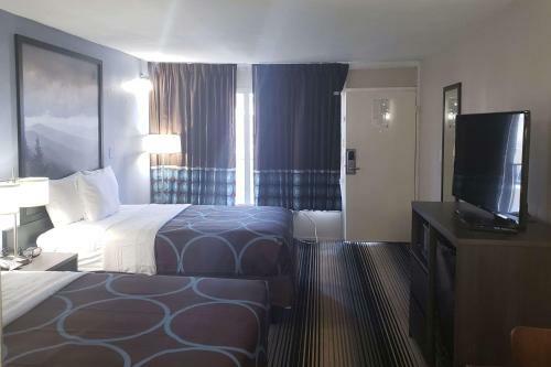 Hotel Super 8 By Wyndham Morganton