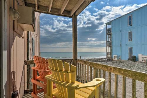 Apartamento Oceanfront Topsail Beach Retreat - Steps To Shore!