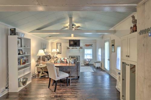 Coastal, Walkable Home In Historic Southport!