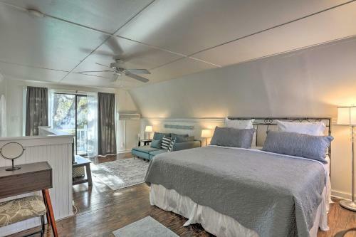 Coastal, Walkable Home In Historic Southport!