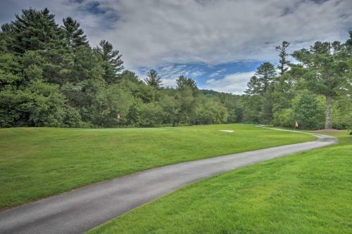 Updated Sapphire Resort Cottage, Walk To Ski Slope