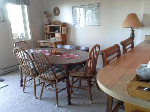 Sugar Ski & Country Club Unit 211