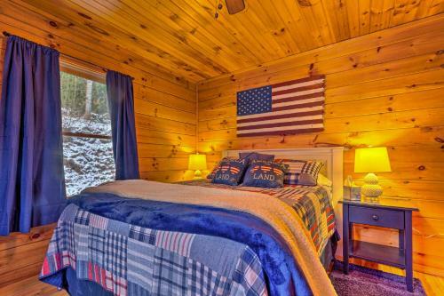 Secluded Mountain-view Cabin With Great Porch!