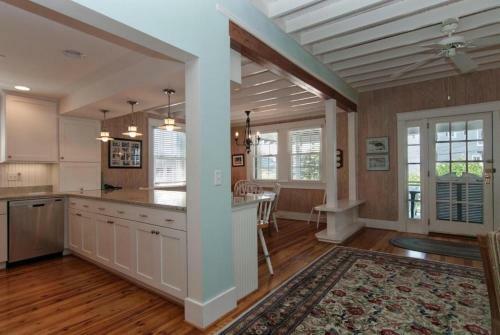 Schultz's Cottage