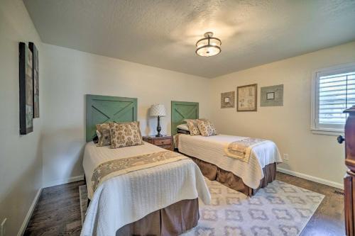 Casual Yet Elegant, Spacious Nw Oklahoma City Home