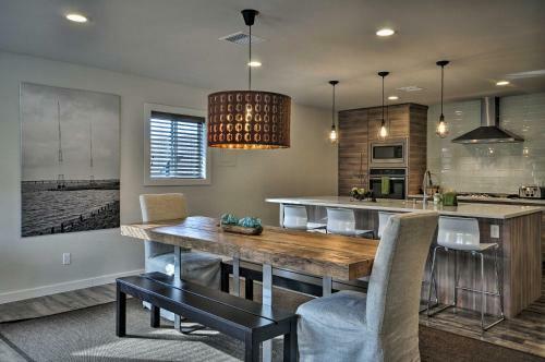 Apartamento Sleek Riverfront Condo On Pier In Downtown Astoria