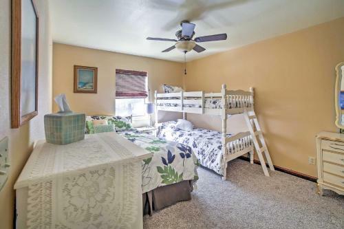 Tahlequah Duplex With Screened-in Porch And Fire Pit!