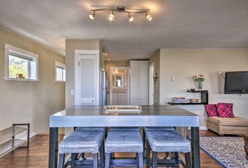 Apartamento Waterfront Condo On Pier In Downtown Astoria!