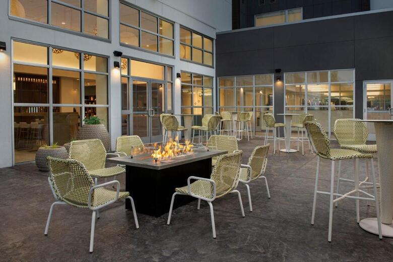 Hotel Element Portland Beaverton