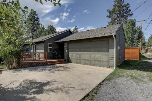 Huckleberry Cottage