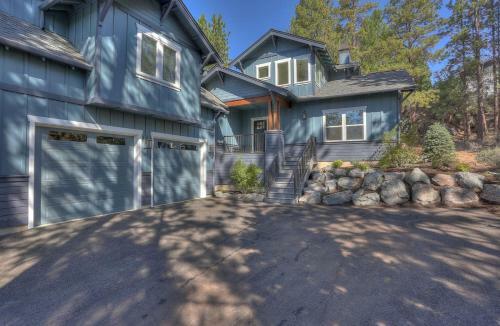 Trails End Retreat Home