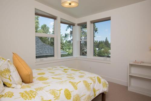 The Golden Zone Home