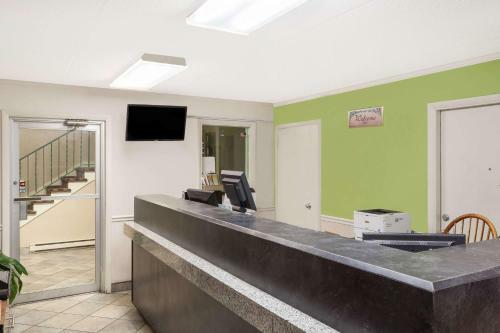 Motel Super 8 By Wyndham Harrisburg Hershey West