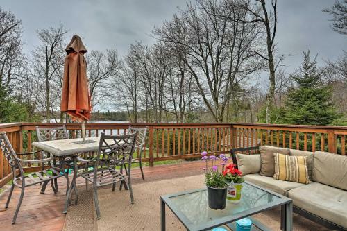 Lakefront Home With Boats And Dock, 8 Mi To Camelback!
