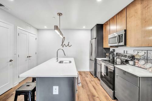 Apartamento New Listing Elevator Gym Rooftop Patio Coffee