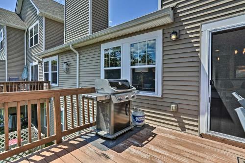 Retreat With Game Room And Deck, 1 Mi To Camelback