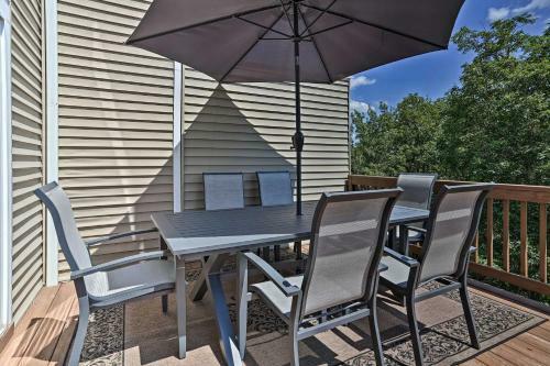 Retreat With Game Room And Deck, 1 Mi To Camelback
