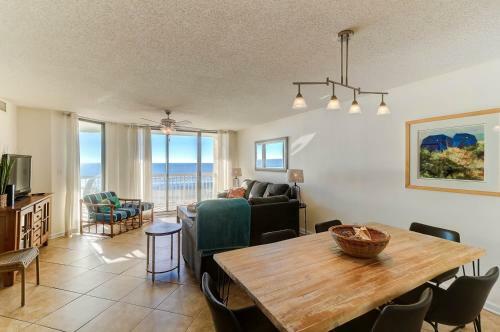 Charleston Oceanfront Villa 114 - By The Sea