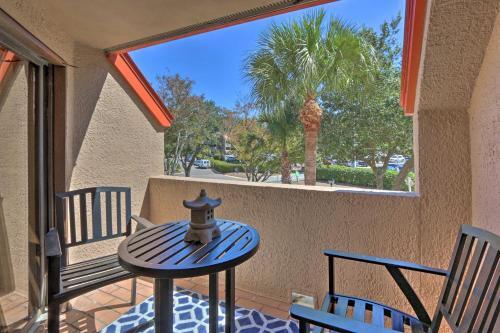Apartamento Colorful Condo Steps To Harbor And Beach Access!