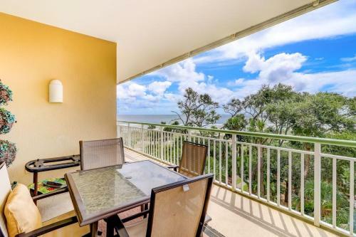 Apartamento Spacious Fourth-floor Oceanfront Resort Condo Condo