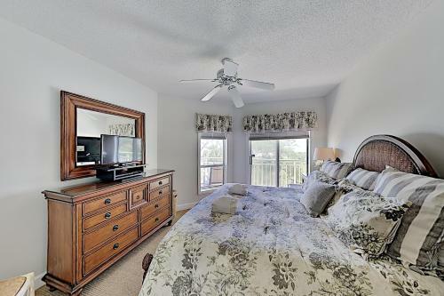 Apartamento Spacious Fourth-floor Oceanfront Resort Condo Condo