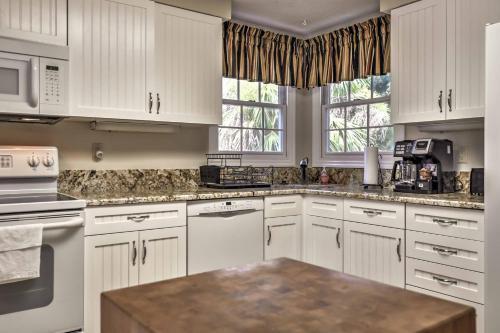Bright Hilton Head Island Villa - Bike To Beach!