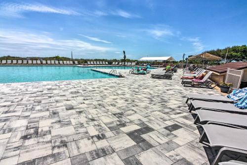 Apartamento Hilton Head Island Condo With Pool - Steps To Beach!