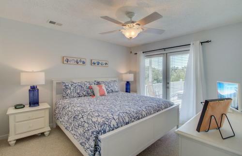 72 Pelican Bay
