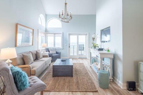 4436 Windswept Villa