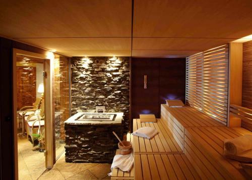 Sporthotel Lor�nser