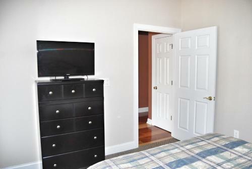 Apartamento 6000 Windsor Green Way 301 Condo
