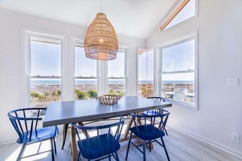 142 John Fripp Villa - Four Bedroom House